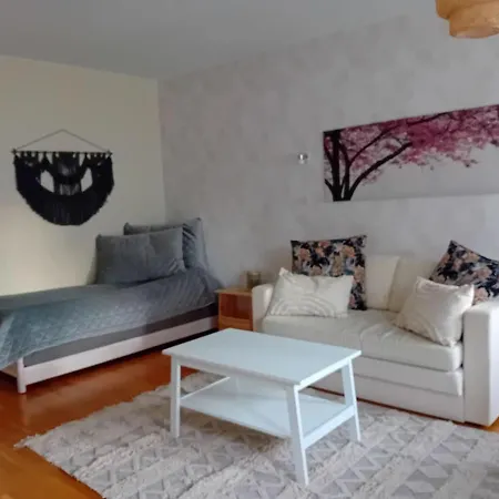 Near Railway Station Apartamento *